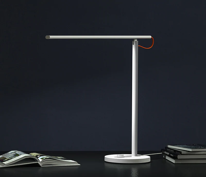 lamp in a dark place Xiaomi Mijia table lamp 1S
